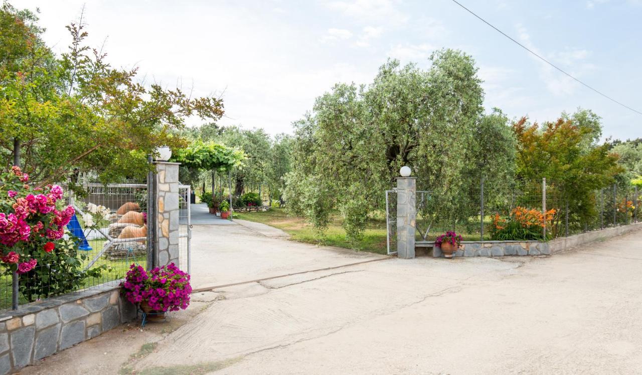 Kiriakos Holiday Home Astris Esterno foto