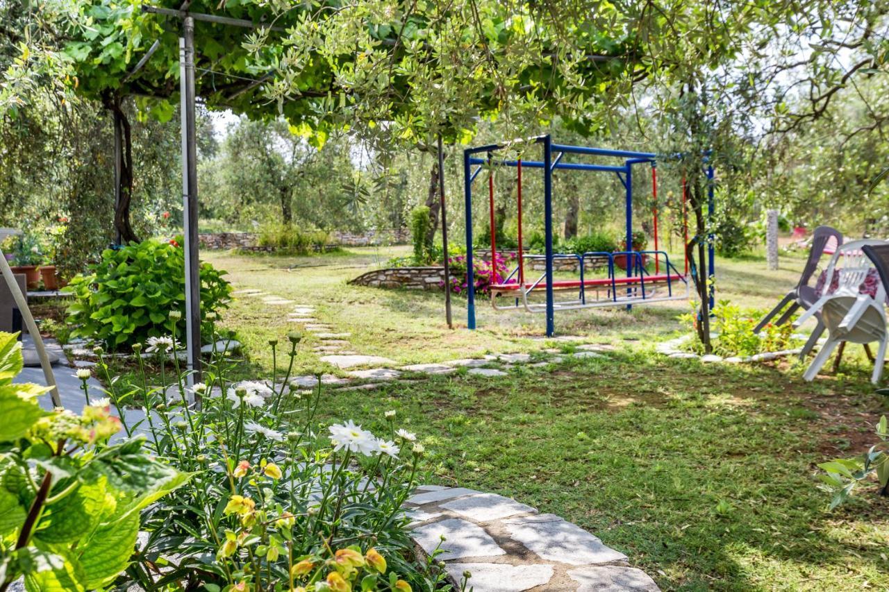 Kiriakos Holiday Home Astris Esterno foto